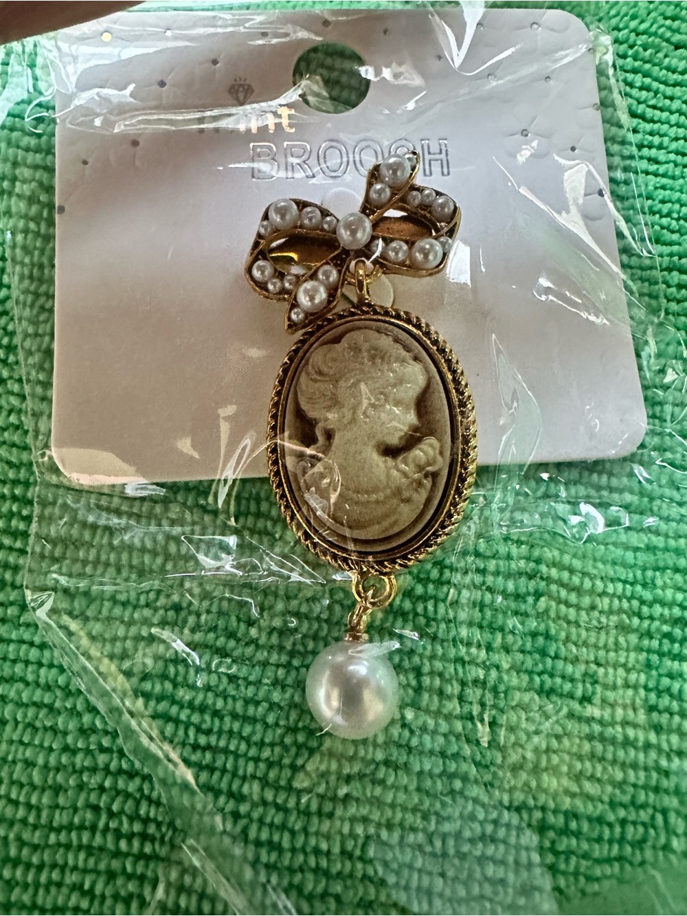 cameo Gold-Tone Cameo Brooch with Pearl Bow and Drop